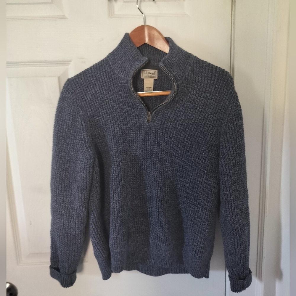 L.L. Bean Men's Navy Zip-Up Sweater - Picture 3 of 5
